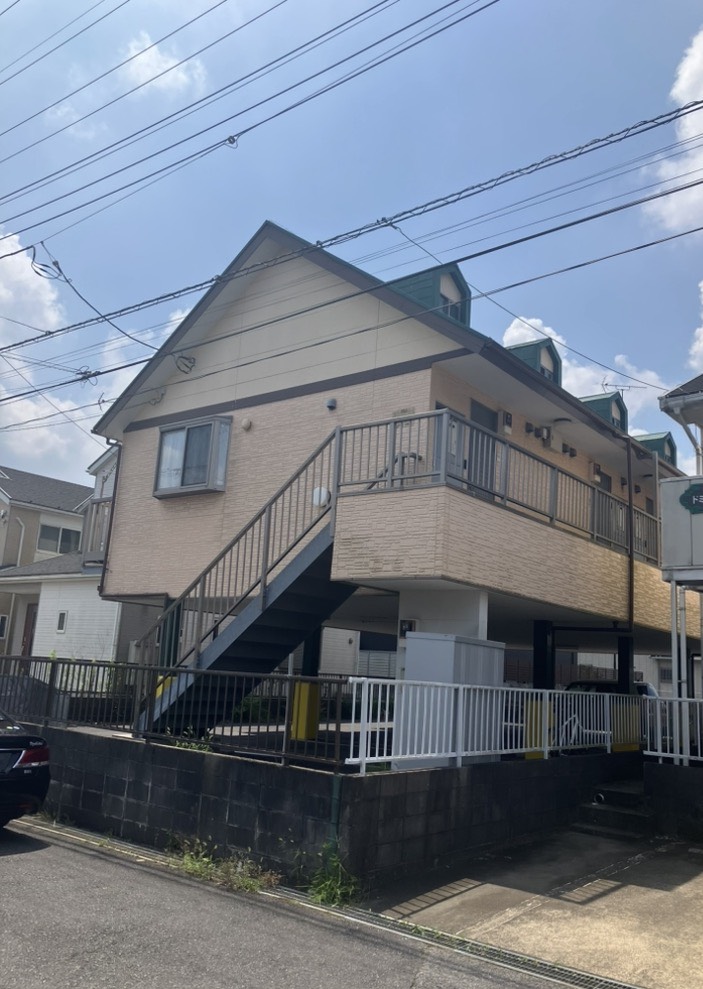 2棟目として購入した木造アパートの外観